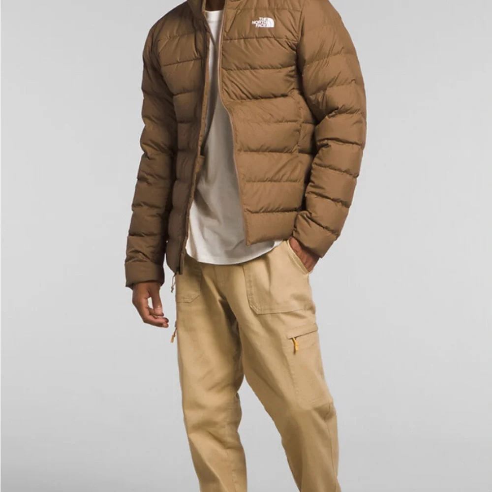 The North Face Men's Tan Insulated Jacket - Picture 12 of 12